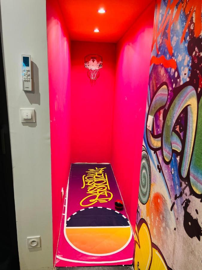 Capsule Street Art - Sauna- Jacuzzi - Playstation 5 - Billard - Netflix - Home Cinema - Terrasse Douai Exteriör bild