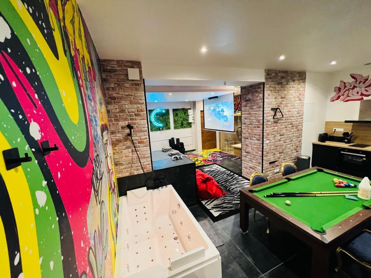 Capsule Street Art - Sauna- Jacuzzi - Playstation 5 - Billard - Netflix - Home Cinema - Terrasse Douai Exteriör bild