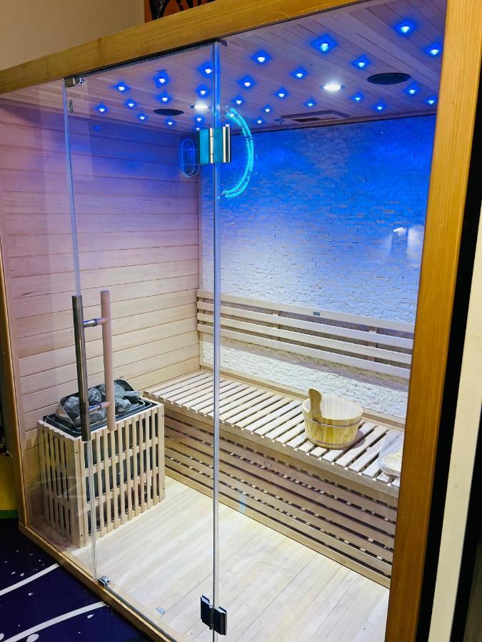 Capsule Street Art - Sauna- Jacuzzi - Playstation 5 - Billard - Netflix - Home Cinema - Terrasse Douai Exteriör bild