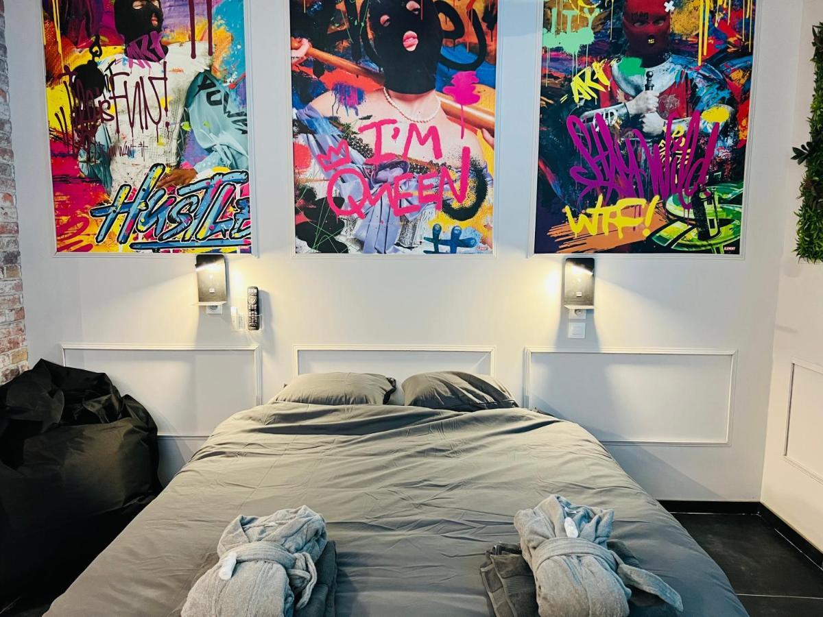 Capsule Street Art - Sauna- Jacuzzi - Playstation 5 - Billard - Netflix - Home Cinema - Terrasse Douai Exteriör bild