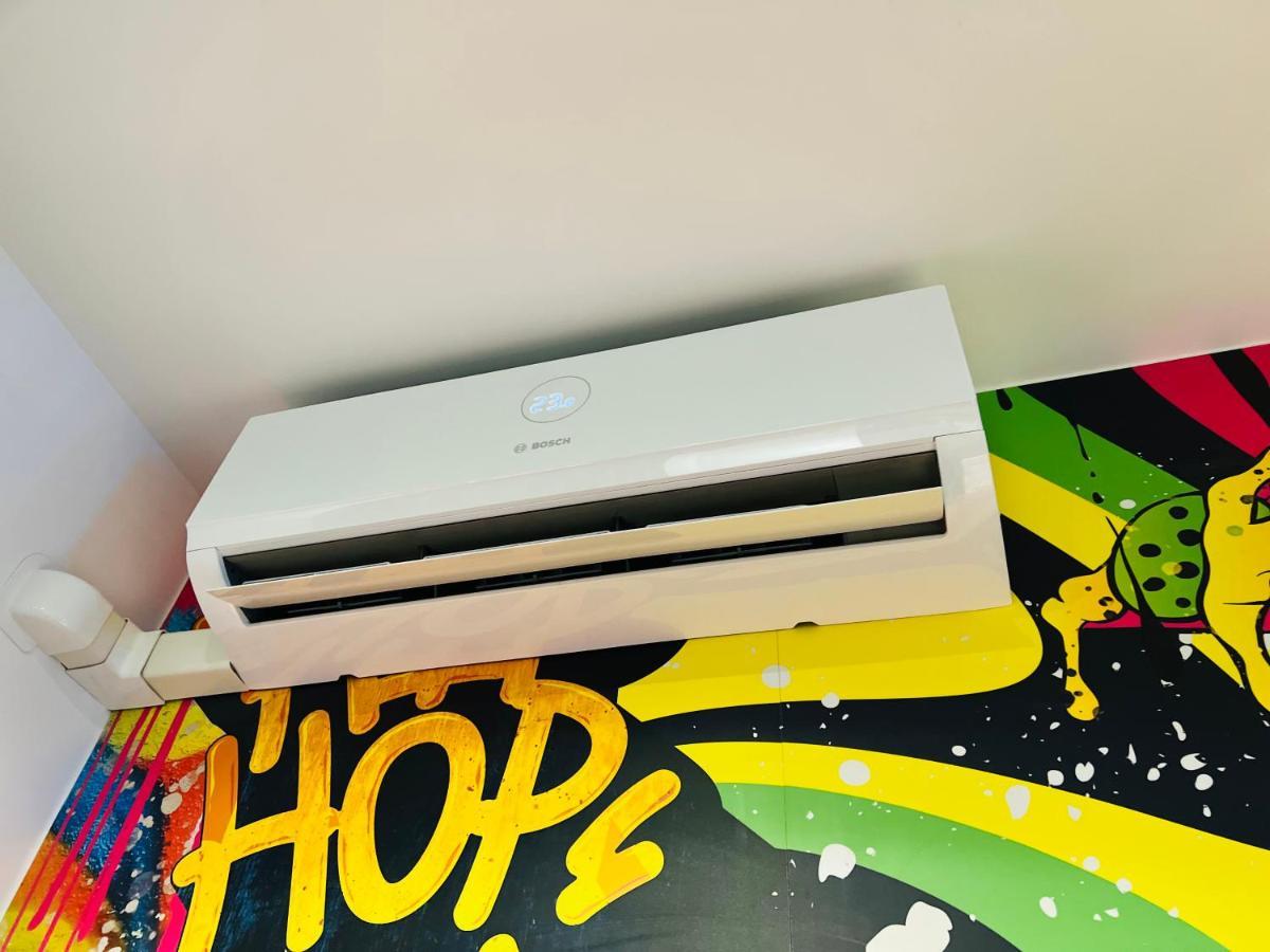 Capsule Street Art - Sauna- Jacuzzi - Playstation 5 - Billard - Netflix - Home Cinema - Terrasse Douai Exteriör bild