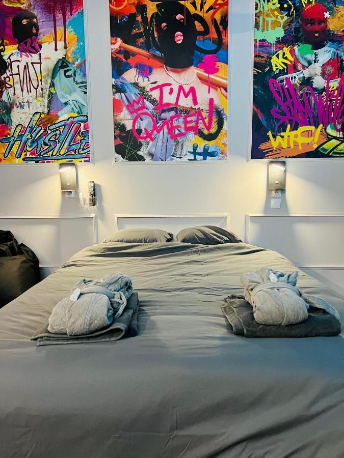 Capsule Street Art - Sauna- Jacuzzi - Playstation 5 - Billard - Netflix - Home Cinema - Terrasse Douai Exteriör bild
